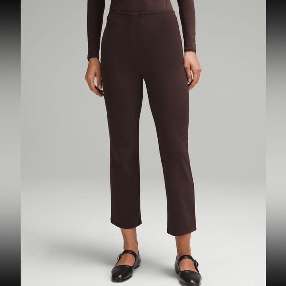 Lululemon Smooth Fit Pull-On High Rise Cropped Pant - Picture 1 of 2